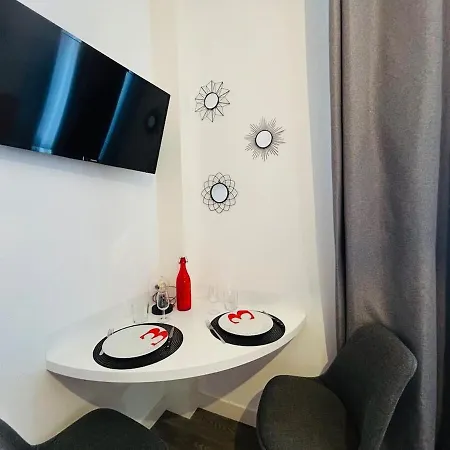 Casa Saint Joseph - Premium Rouge Apartment Angers